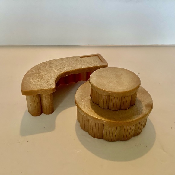 L’il Woodzeez Replacement Honeysuckle Hollow Counter and Double Decker Table - Picture 1 of 3